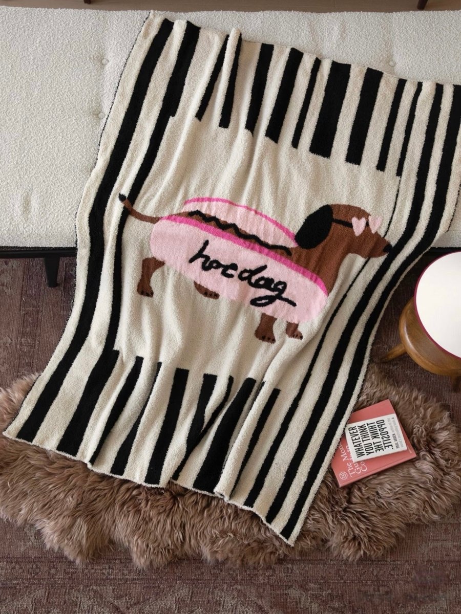 Ultra Soft Funky Cute Hot Dog Stripe Throw Blanket - Warm Thick Animal Print